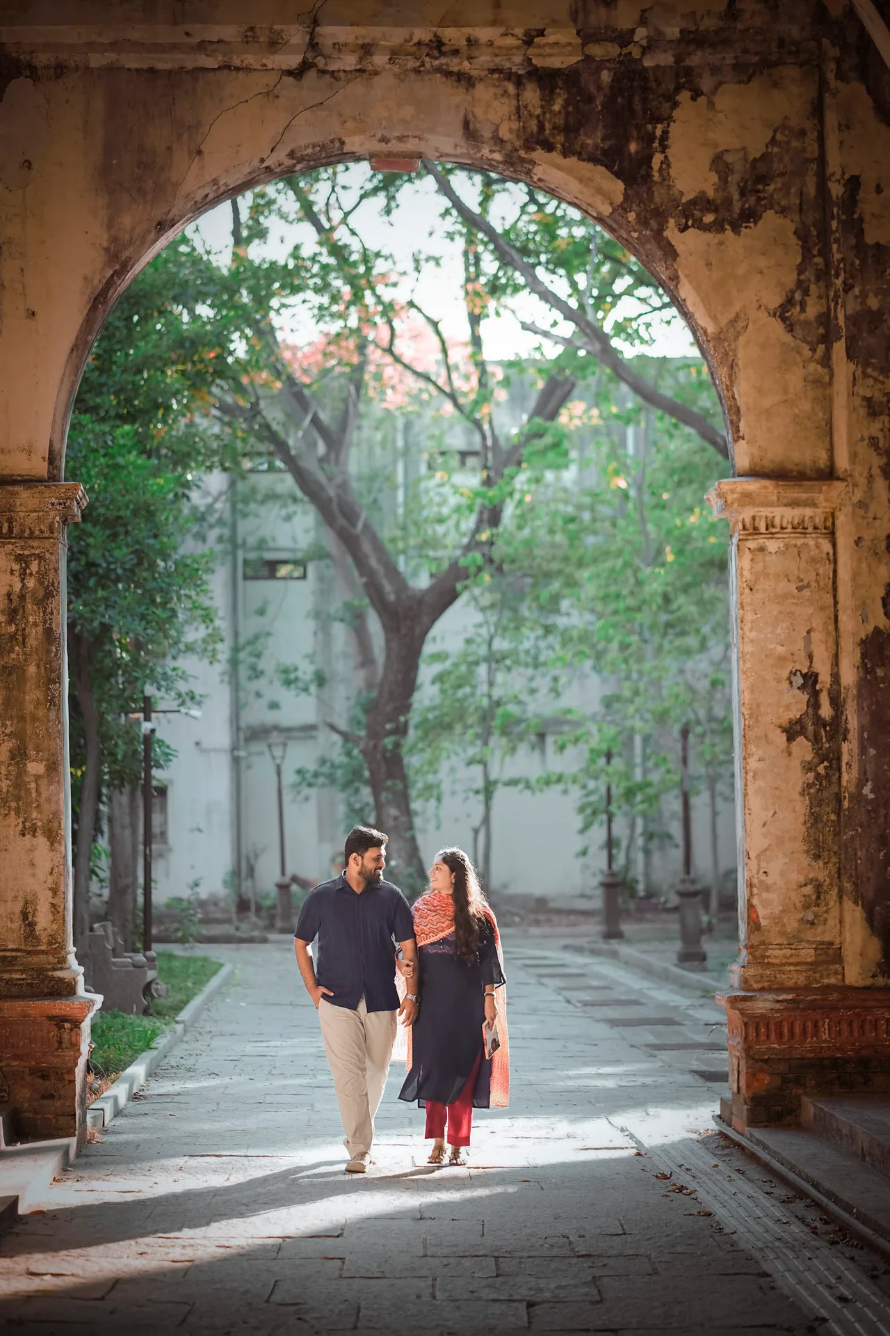 Ashraf & Rinose — Pre-Wedding Shoot in Egmore Museum, Chennai