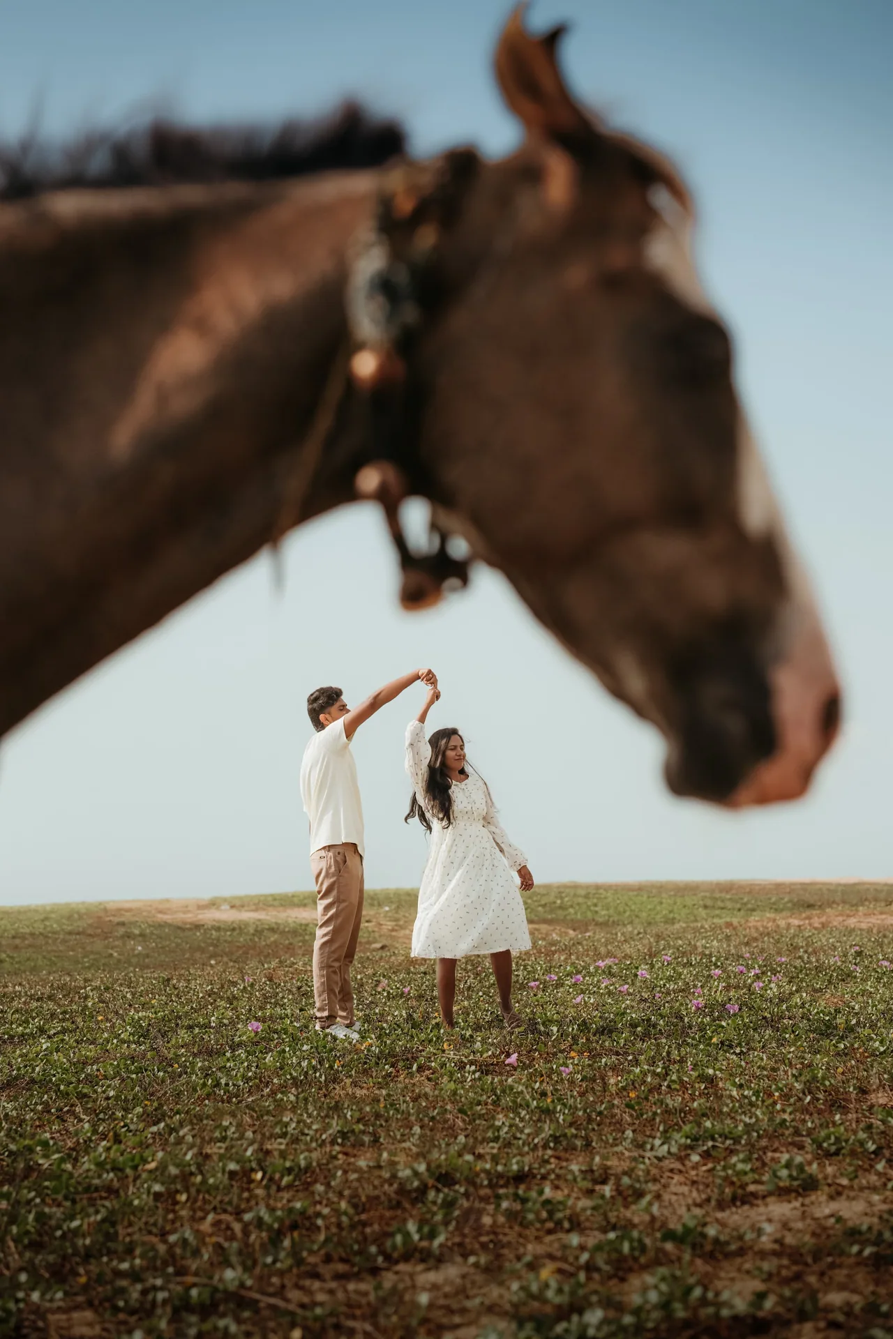 Suriya & Mariya — Pre-Wedding Shoot in Besant Nagar & Mylapore, Chennai